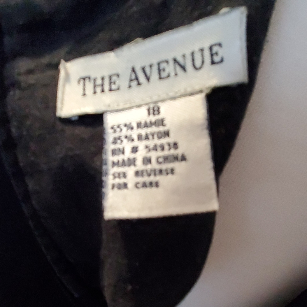 Vintage Avenue Dress - Picture 5 of 6